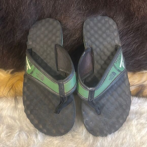 The North Face slides 5 (6002) - Picture 1 of 7